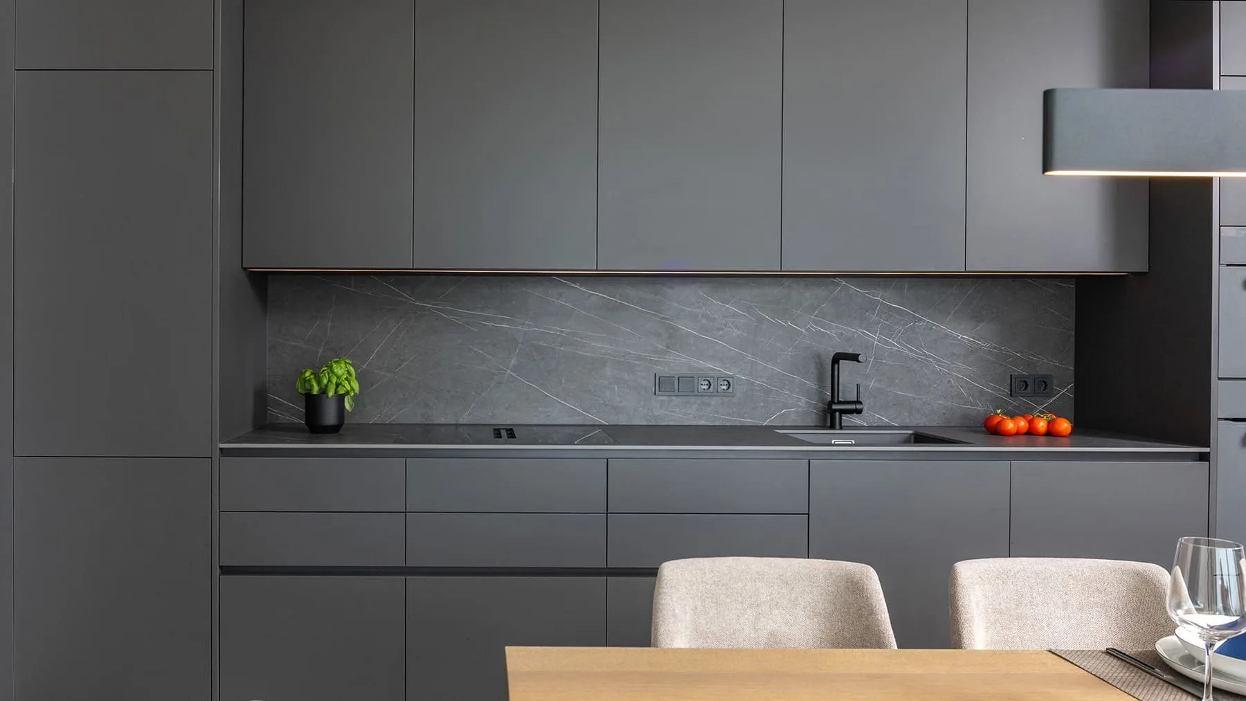 Villa Marim offene Küche und Essbereich